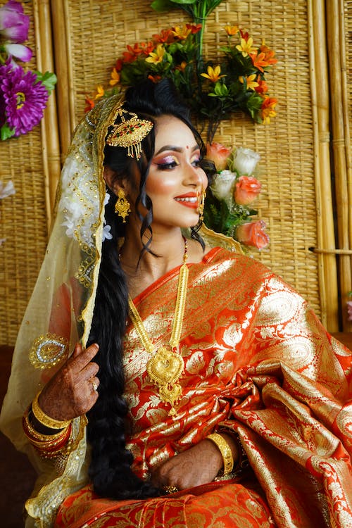 29 Traditional Indian Bridal Wear from Different States