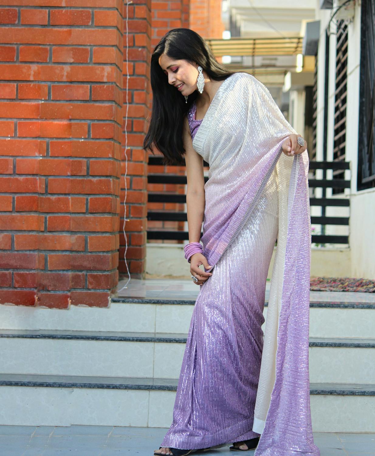 Best colour saree for fair skin hotsell